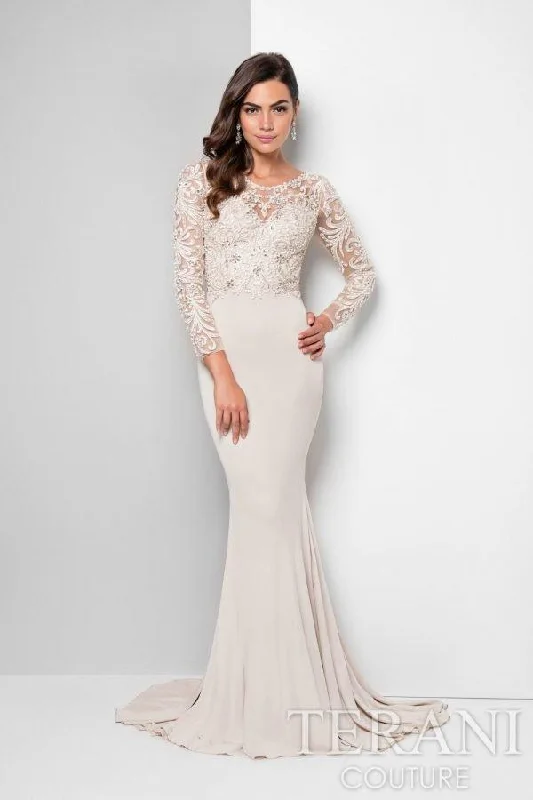 Bodycon dress with a zipper detail​Terani Couture 1712M3434 Formal Long Prom Dress