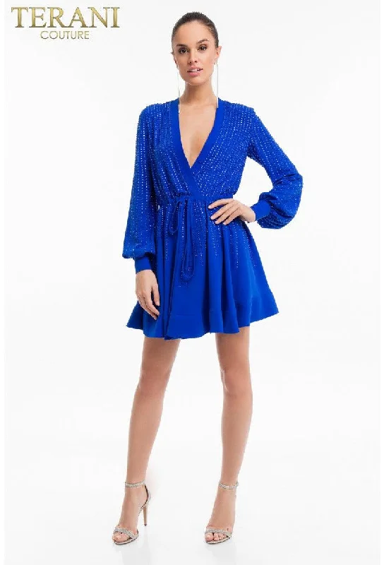 Bodycon dress with a belted waist for a defined figureTerani Couture 1822C7055 Formal Short Dress Bodycon dress with a belted waist for a defined figureTerani Couture 1822C7055 Formal Short Dress