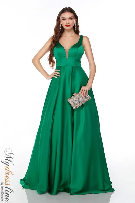 Sheath formal dresses with metallic thread detailing for a modern promAlyce 1738
