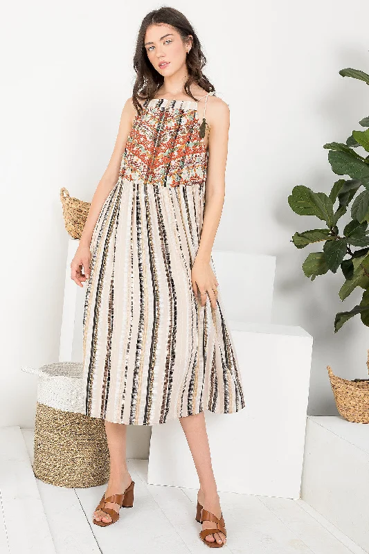 Bodycon dress with a bow accent​Embroidered Stripe Sleeveless Midi Dress