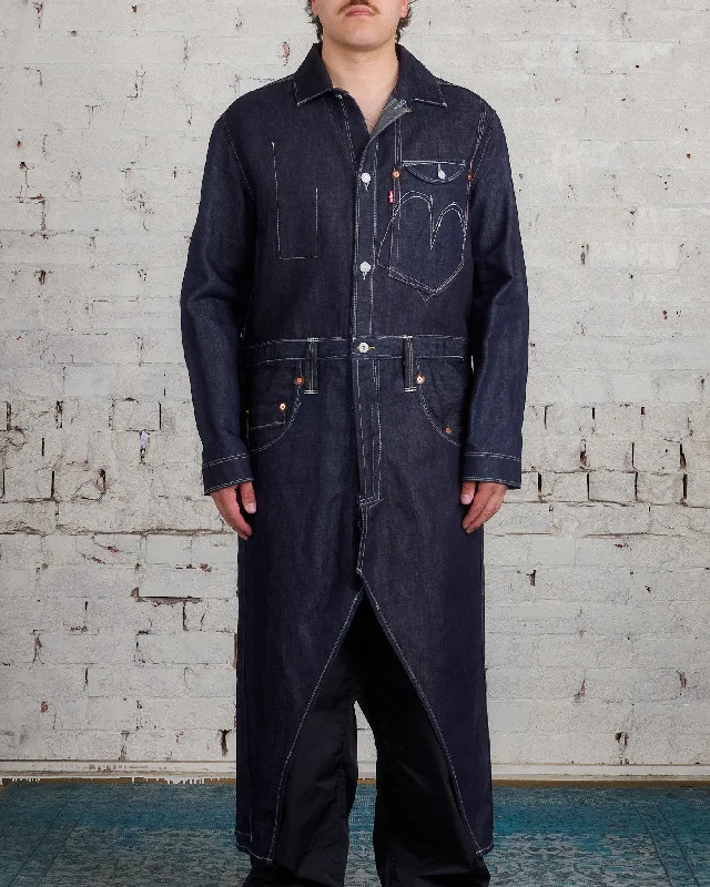 Long women's mac coats in a lightweight fabric for spring showersJunya Watanabe MAN Levi's Combination Long Coat Indigo Long women's mac coats in a lightweight fabric for spring showersJunya Watanabe MAN Levi's Combination Long Coat Indigo