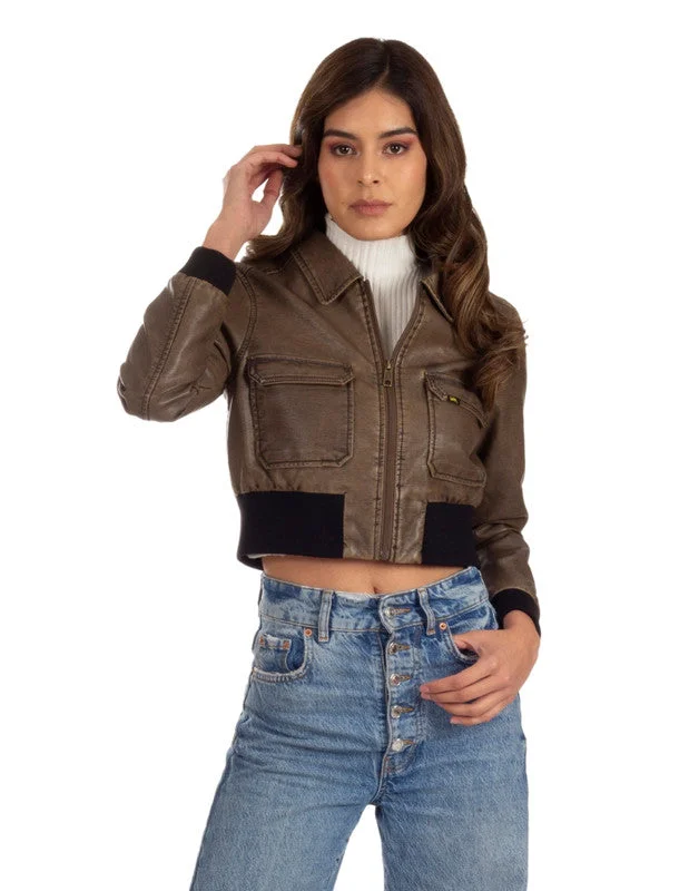 Checkered women's wool coats in a classic pattern for a timeless styleLEE Women's Fashion Jacket Checkered women's wool coats in a classic pattern for a timeless styleLEE Women's Fashion Jacket