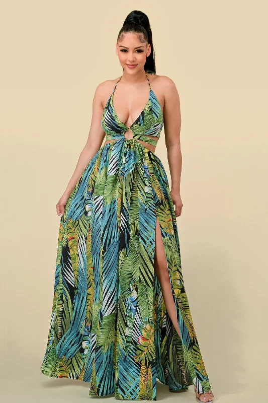 Bodycon dress with a metallic finish​Long Halter Tropical Print Slit Dress
