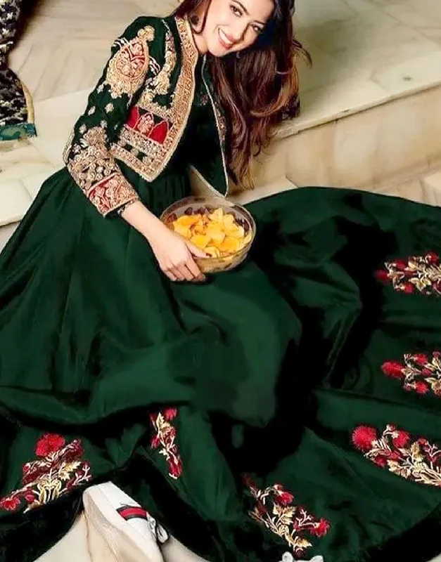 Party dresses with a detachable train for added versatilityReadymade Koti Style Embroidered Shamoz Silk Maxi (DZ15340) Party dresses with a detachable train for added versatilityReadymade Koti Style Embroidered Shamoz Silk Maxi (DZ15340)