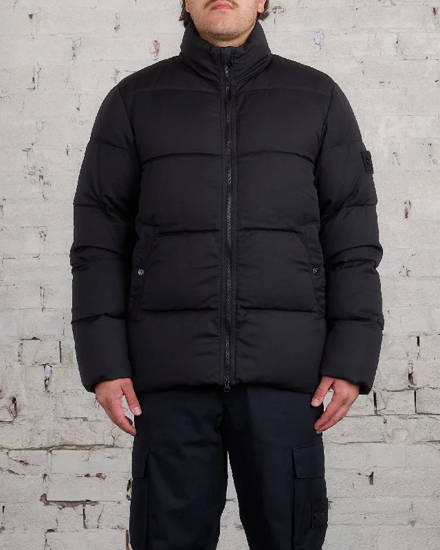 Long women's mac coats in a lightweight fabric for spring showersStone Island Ghost Piece Merino Twill Down Jacket Black Long women's mac coats in a lightweight fabric for spring showersStone Island Ghost Piece Merino Twill Down Jacket Black