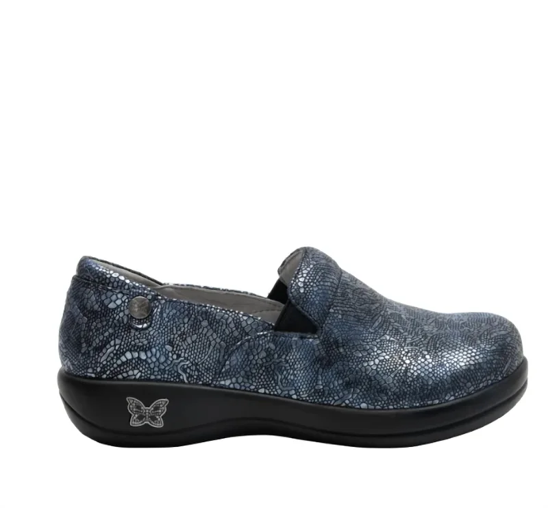 Women's Embroidered Floral Mules in White for a Feminine and Spring - like EnsembleWomen's Keli Shoes In Pewter Lace