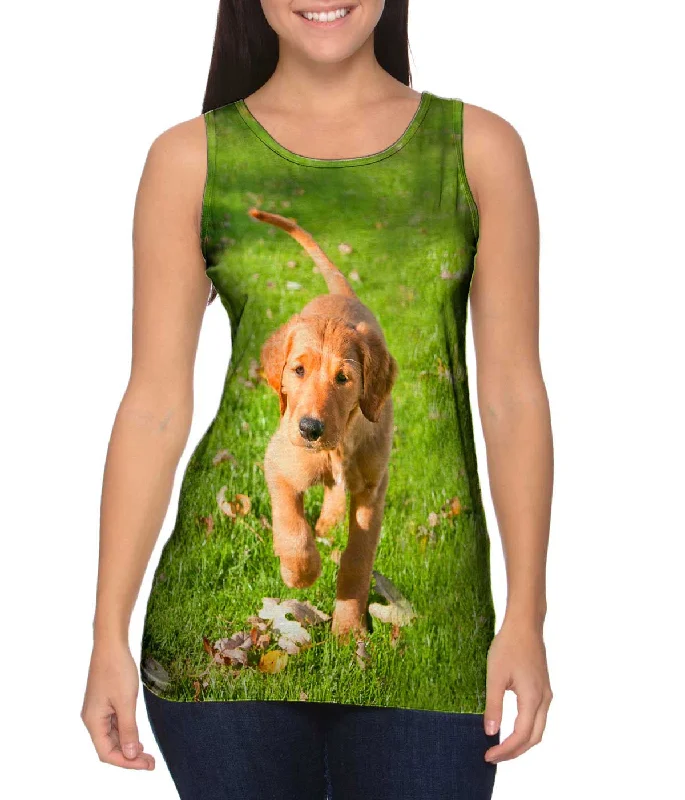 Women's Sleeveless Ribbed Tank Tops for a Trendy LookGolden Lab Kicking Leaves