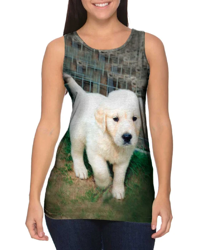Plunge Neck Women's Seamless Tank Tops for a Smooth FitGolden Lab Puppy Toro