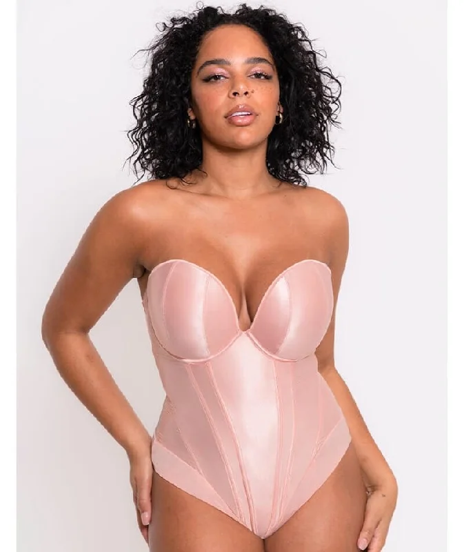 Metallic Bodysuits for a Glitzy and Glamorous Night OutScantilly Classique Plunge Padded Strapless Bodysuit - Powdery Pink Metallic Bodysuits for a Glitzy and Glamorous Night OutScantilly Classique Plunge Padded Strapless Bodysuit - Powdery Pink