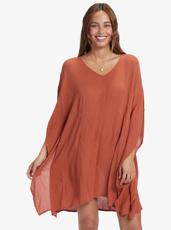 Nursing cover ups with discreet access for breastfeeding moms at the beachMoon Blessing Poncho - Baked Clay Nursing cover ups with discreet access for breastfeeding moms at the beachMoon Blessing Poncho - Baked Clay